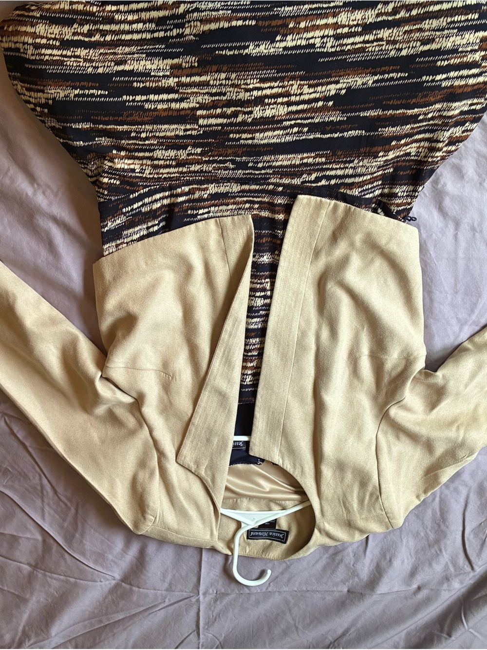 Nine West Black Cropped Peplum Puffer Jacket with Geometric Lining - Picture 5 of 16